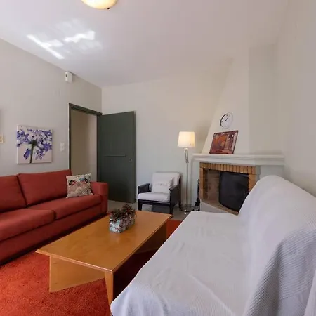 Апартаменты Sunny Loft Near The Sea